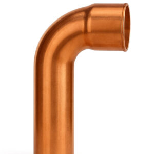 Bakarno koleno jednodelno – duže fi 15/fi 18 mm idealno je za pouzdano povezivanje razvoda sistema centralnog grejanja uz jednostavnu montažu.